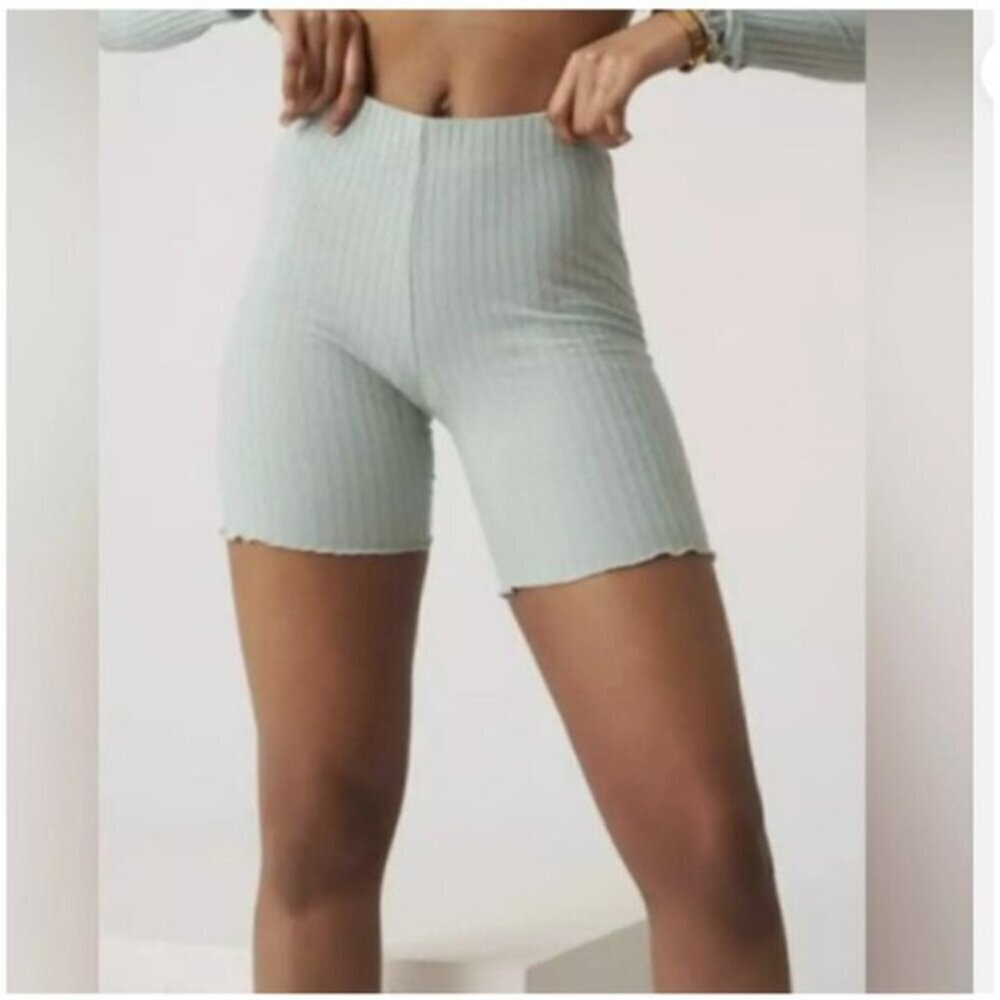 Tropic of C (Revolve) Adagio High Waisted Ribbed Sage Green Biker Shorts, Size S